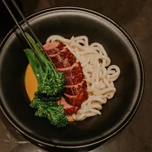 酒店 Kozmo & - Small Luxury Of The World, 布达佩斯