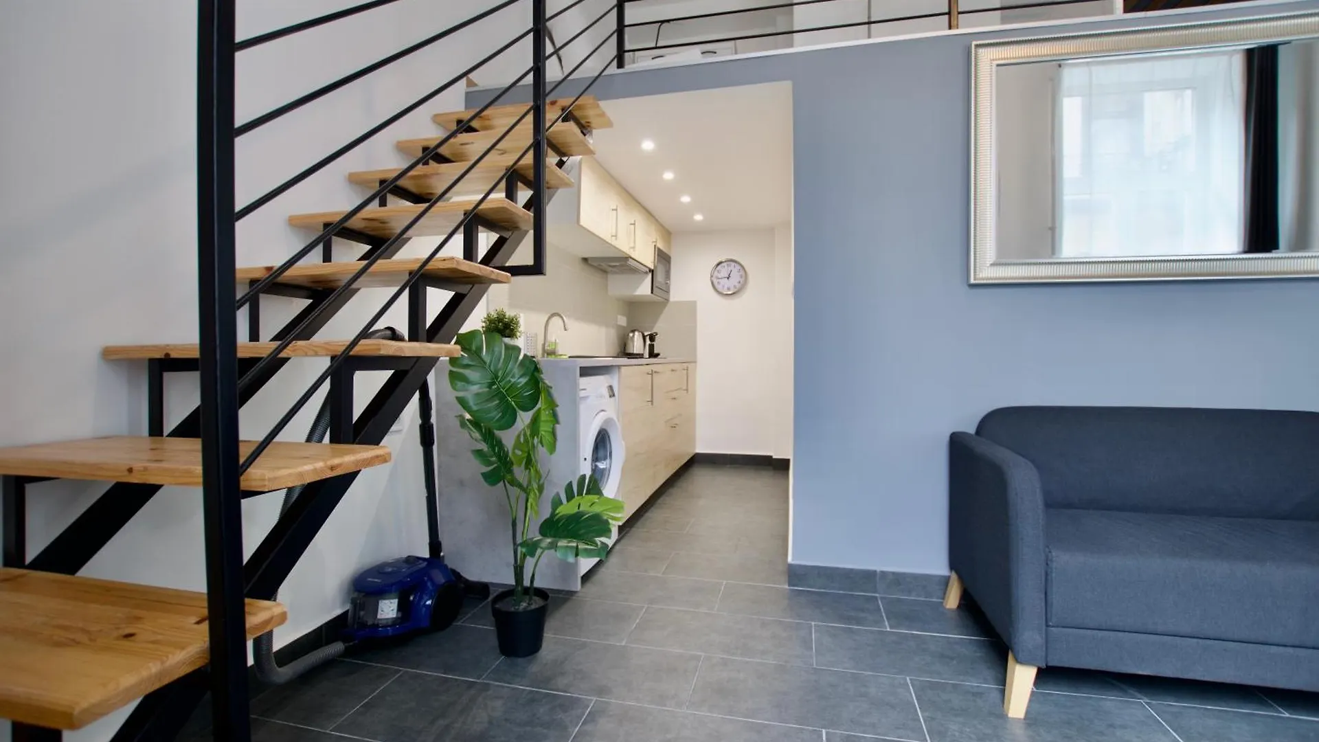 Studio Apartments By Hi5- Cozy Studio 부다페스트 헝가리
